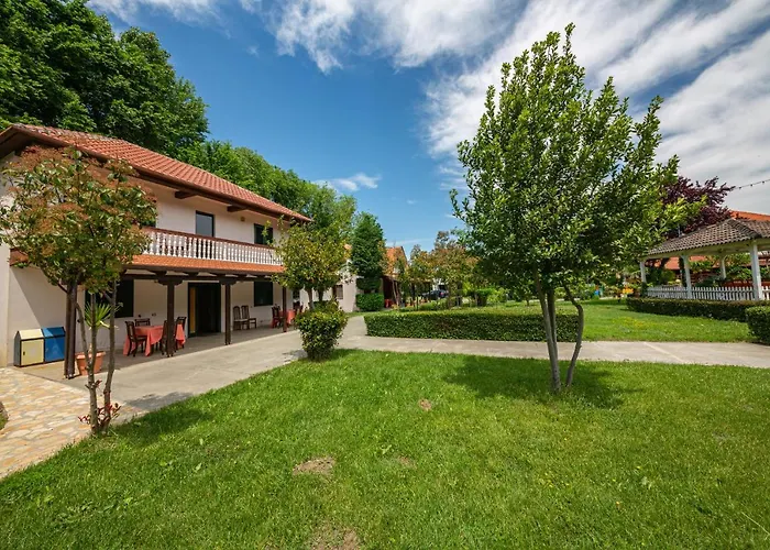 Sebastiano 3* Lezhë
