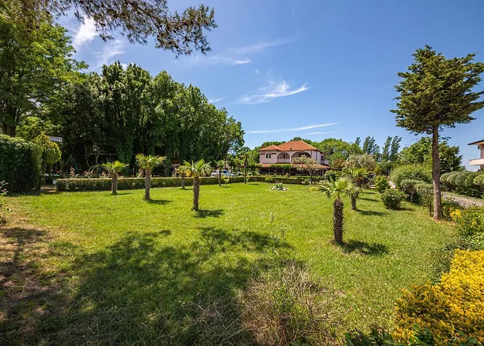 Sebastiano 3* Lezhë