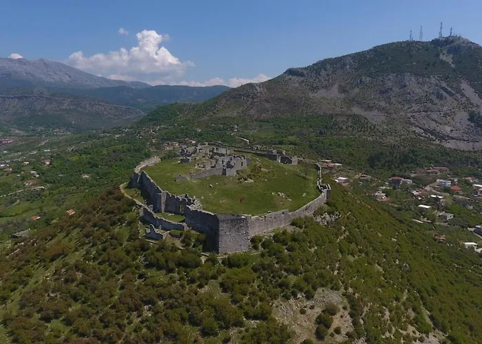 Sebastiano 3* Lezhë